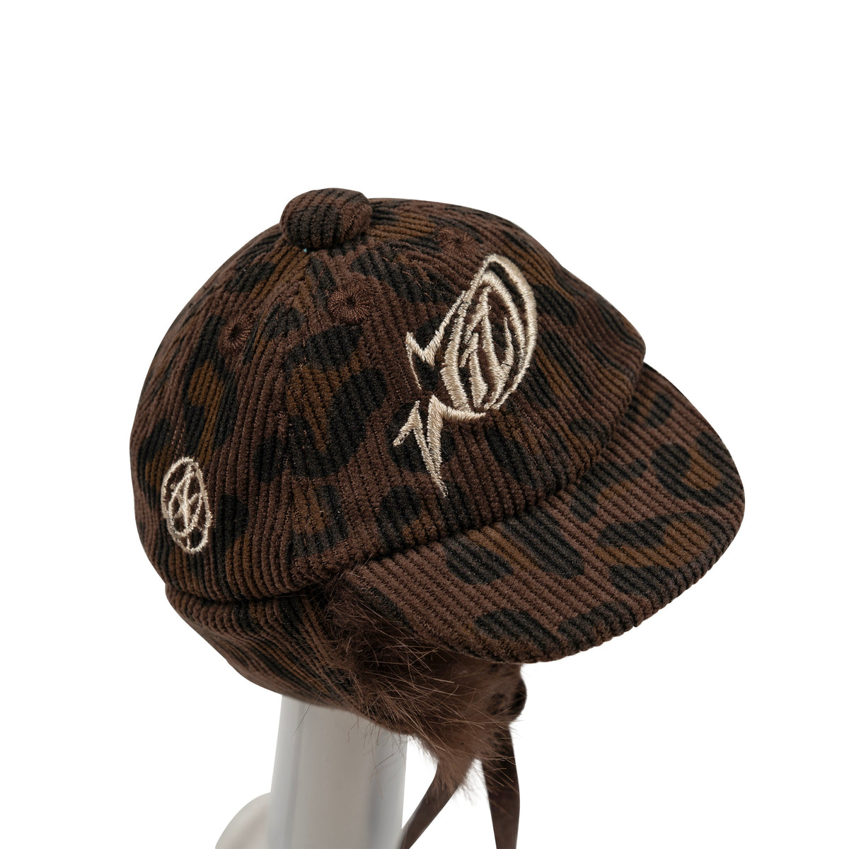 Official Light Stick WILD Faux-Fur Cap Detail