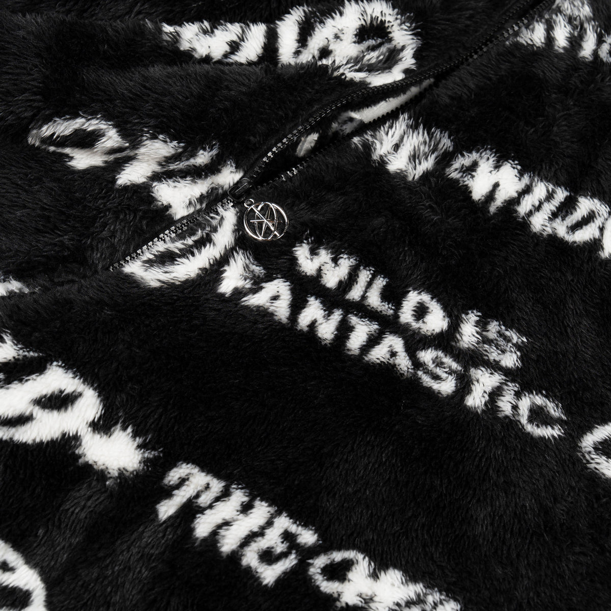 Cat Ear Blanket Zip-Up Zip Detail