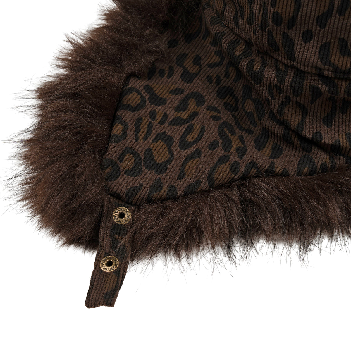 WILD Faux-Fur Cap Detal Snap