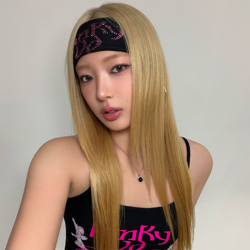 PINKY UP Tank Top - KATSEYE Official Store